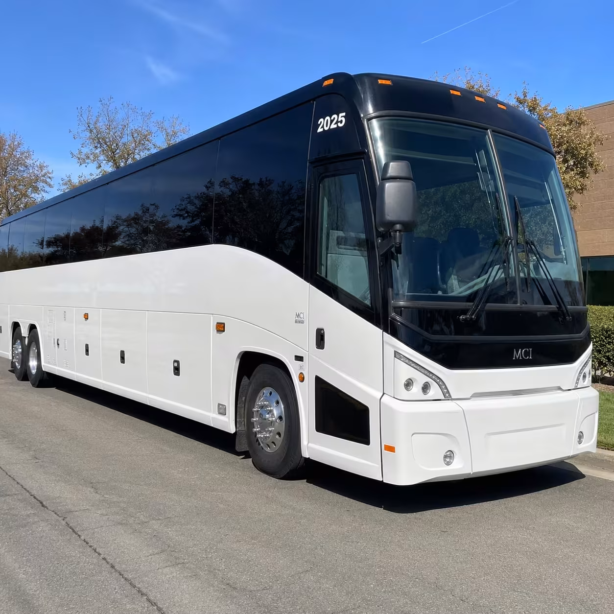 rialto charter bus rentals for ontario convention center events
