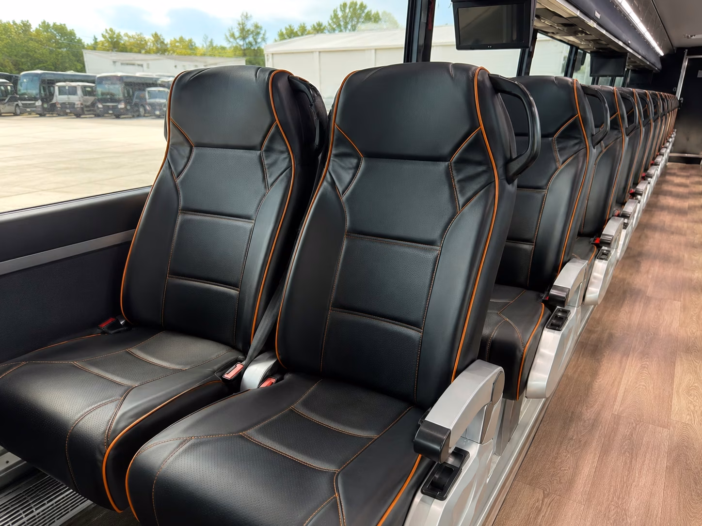 rialto shuttle buses for dodger stadium and angel stadium games