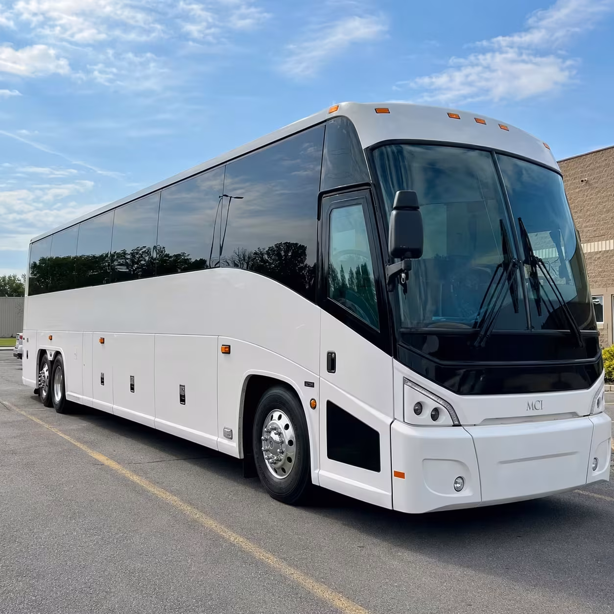 toyota arena concert shuttle buses from rialto
